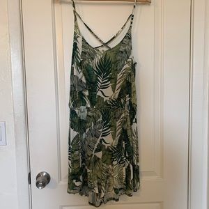 BNWT Palm leaf romper